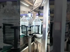 0319 15L ওয়াটার ব্যারেল গরম গলিত আঠালো লেবেলিং মেশিন সৌদি আরবের গ্রাহকদের জন্য কাস্টমাইজড