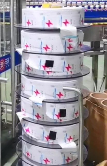 Multi Roll Prefabricated Splicing Loading Trolley For Sleeve Labeler And Hot Glue Labeler