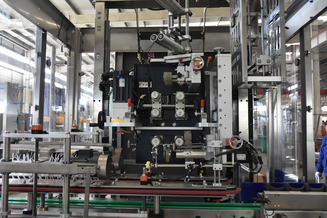 Fully Automatic High Speed Shrinking Sleeve Labeling Machine 72000BPH For Wahaha Group's Square PET Bottle Beverage Production Line
