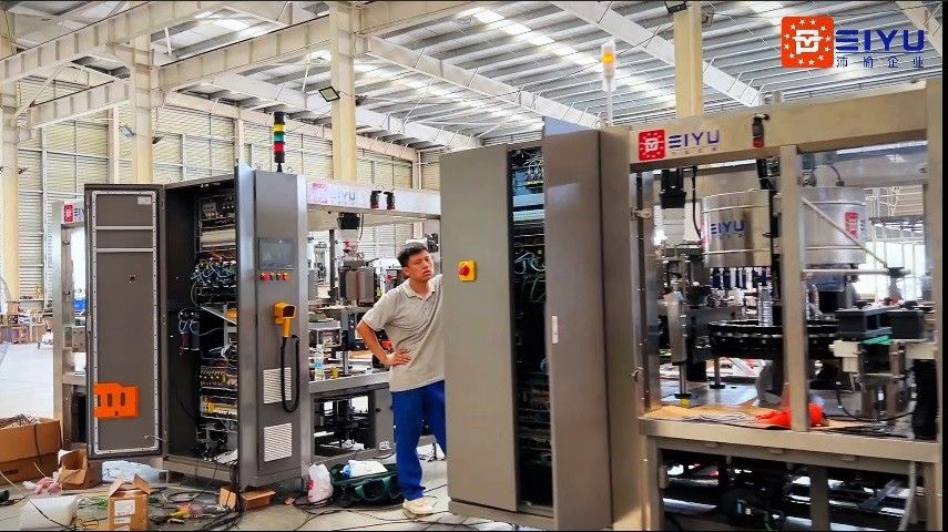 Hot Melt Glue Labeling Station / Hot Melt Glue Labeling Machine Assembly And Debugging Workshop