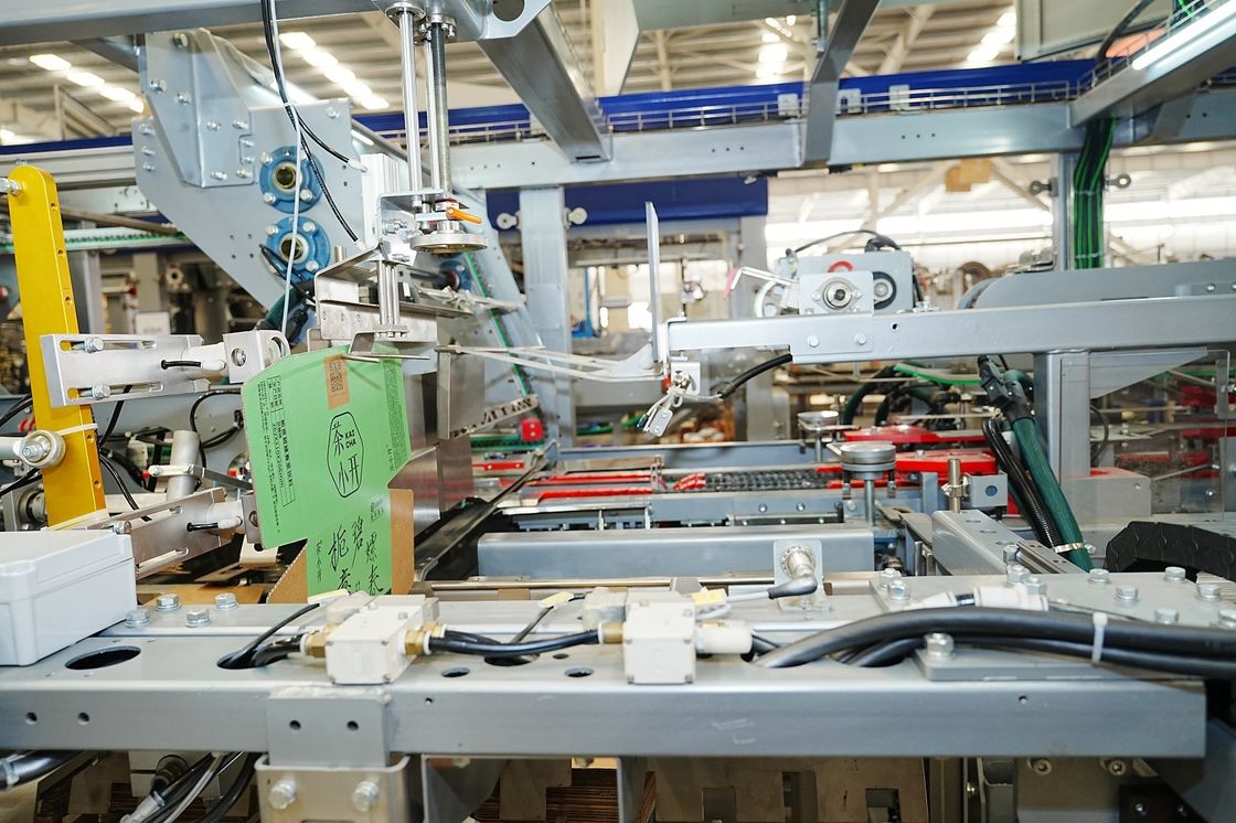 Customized 30 Packs Per Minute Side Feeding Wide Edge Cardboard Wraparound Case Packer For Tea Beverage Production Line