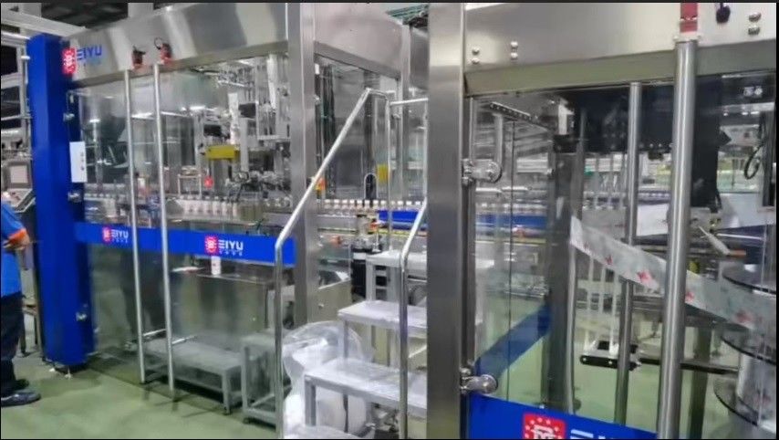 45000BPH 高速収縮袖 茶飲料生産ライン 顧客サイト