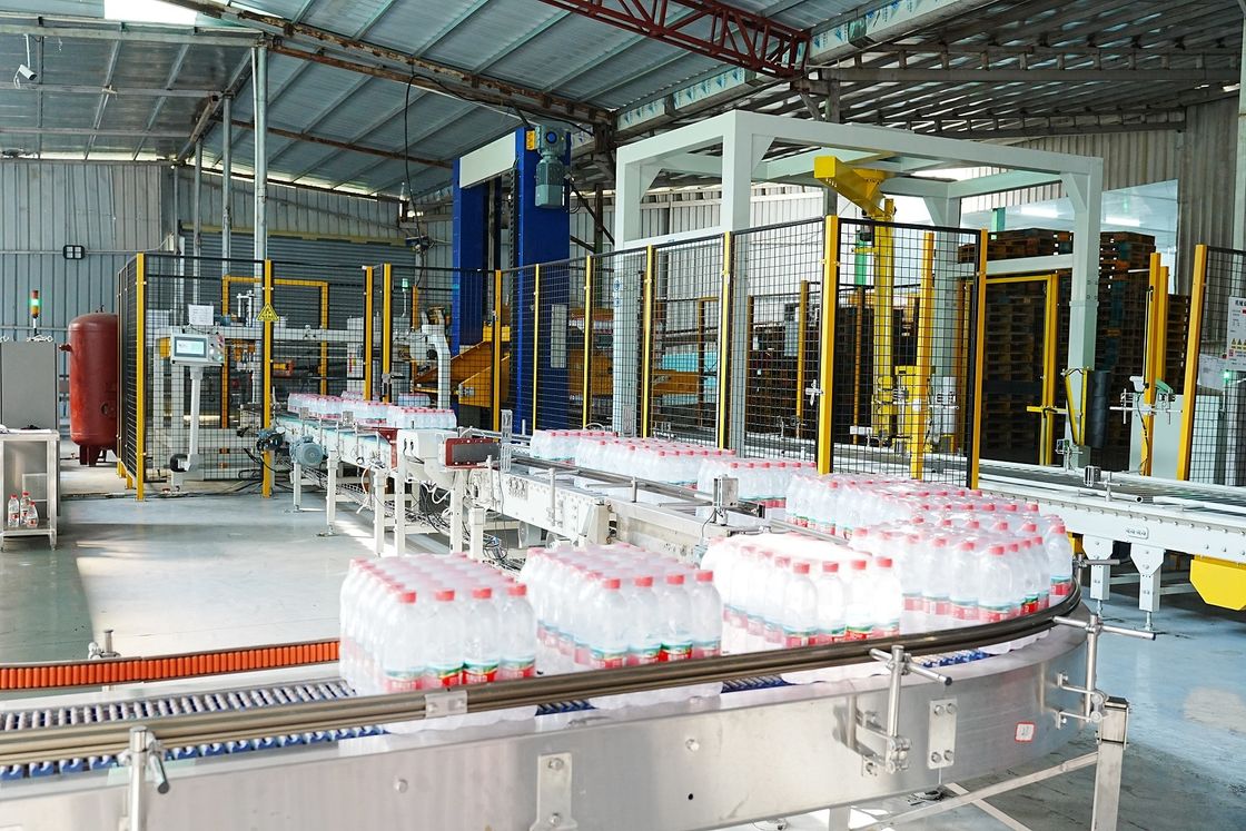 Case Conveyor System Carton Conveyor System Box Conveyor System For 24000BPH Bottled Water Production Line