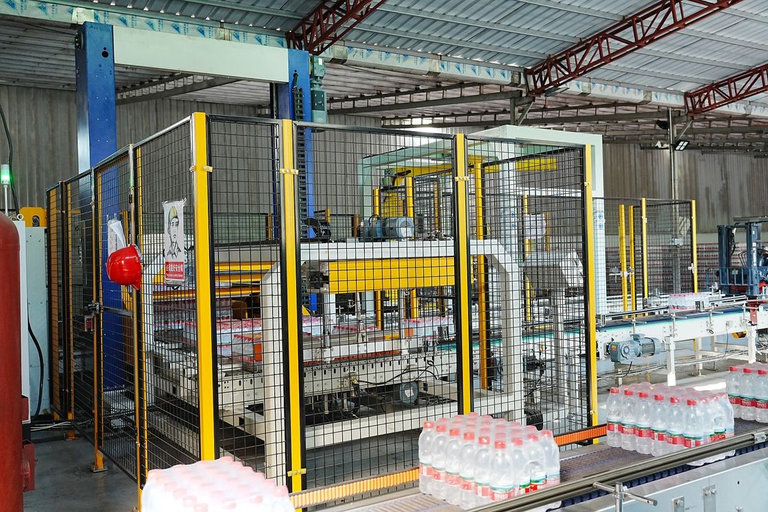 Case Conveyor System Carton Conveyor System Box Conveyor System For 24000BPH Bottled Water Production Line