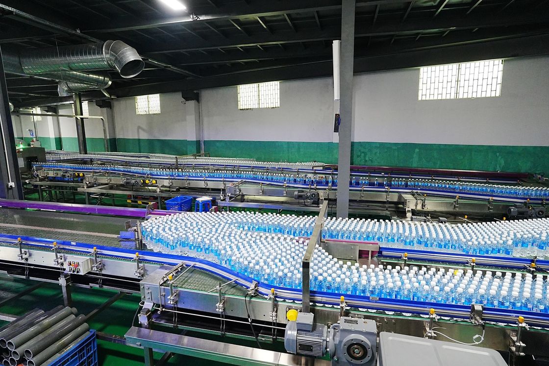 Dynamic Buffer Platform Conveyor System For 60000BPH Bottled Water Production Line