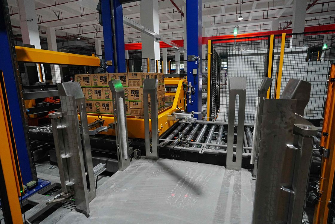 Single-Lane Gantry Palletizer For 18,000 BPH Beverage Aseptic Line Efficient & Reliable Automation