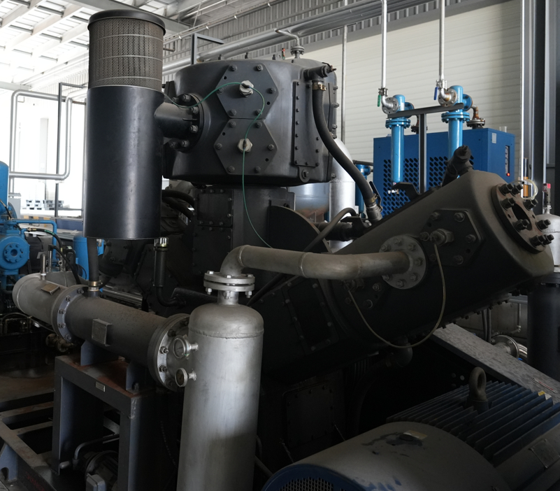 Advanced Water Chiller PET Bottle Preform Manufacturing Equipment For PET Preform Injection Molding Systems