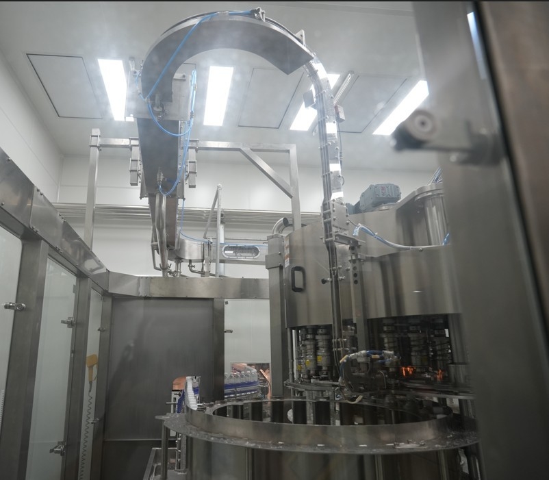High-speed PLC-controlled Cap Washer For Bottling Line For 60,000 BPH Bottled Water Production Lines