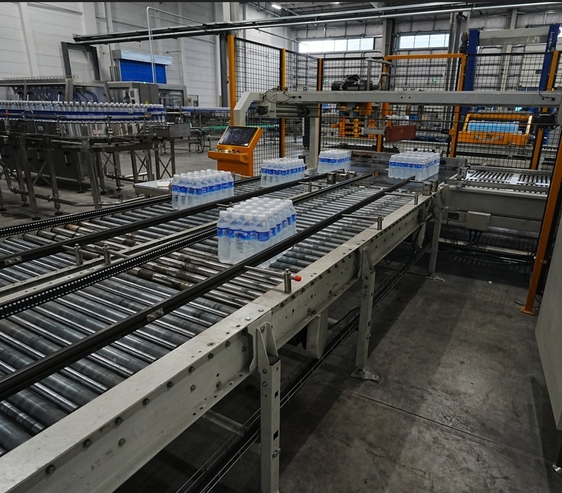 Automated Belt Conveyor Chain Conveyor Roller Conveyor for bottled water production High Efficiency Packaging Solution