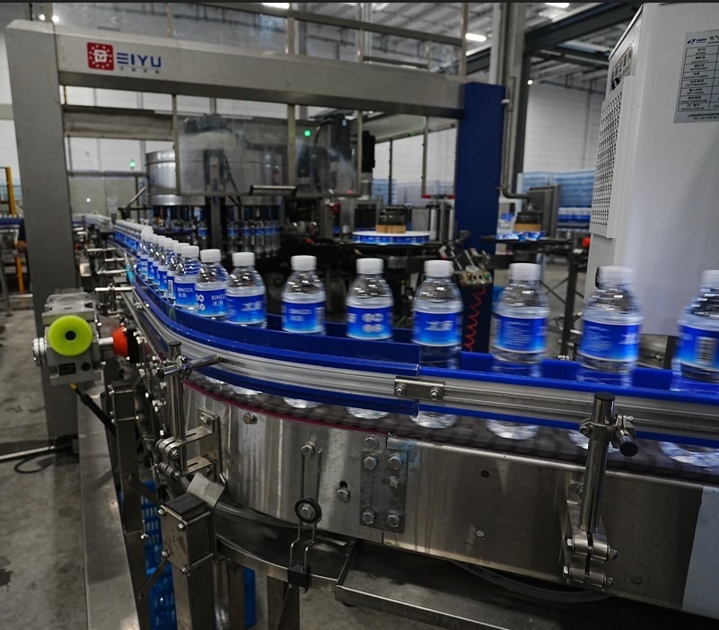 Automatic Labeling Equipment PLC-Controlled Labeler High-Speed Labeling Machine High Speed Precision Labeling Solution