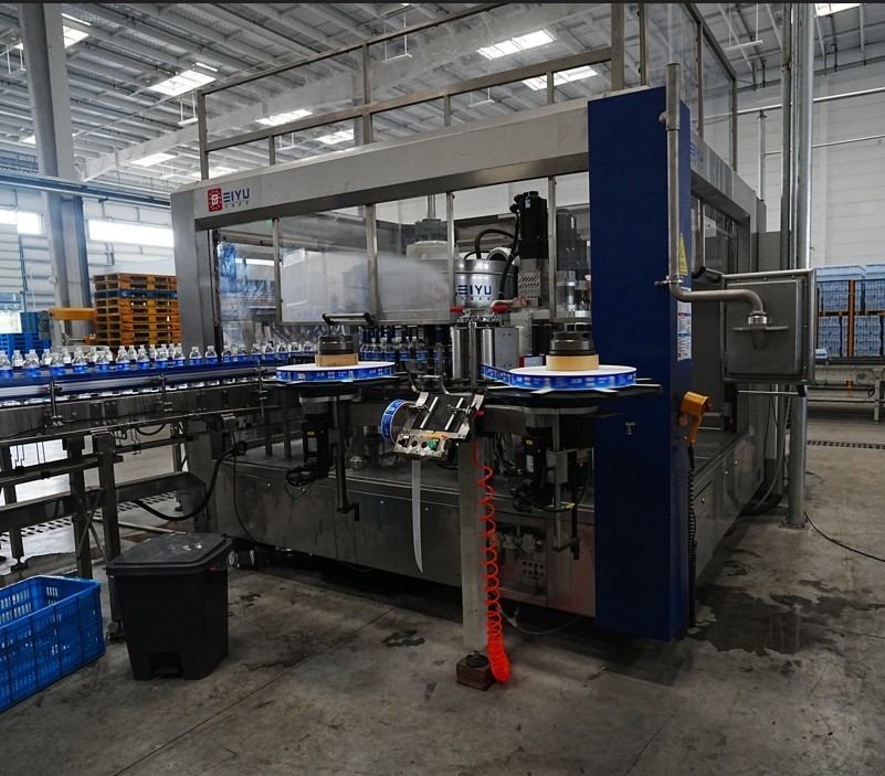 Automatic Labeling Equipment PLC-Controlled Labeler High-Speed Labeling Machine High Speed Precision Labeling Solution