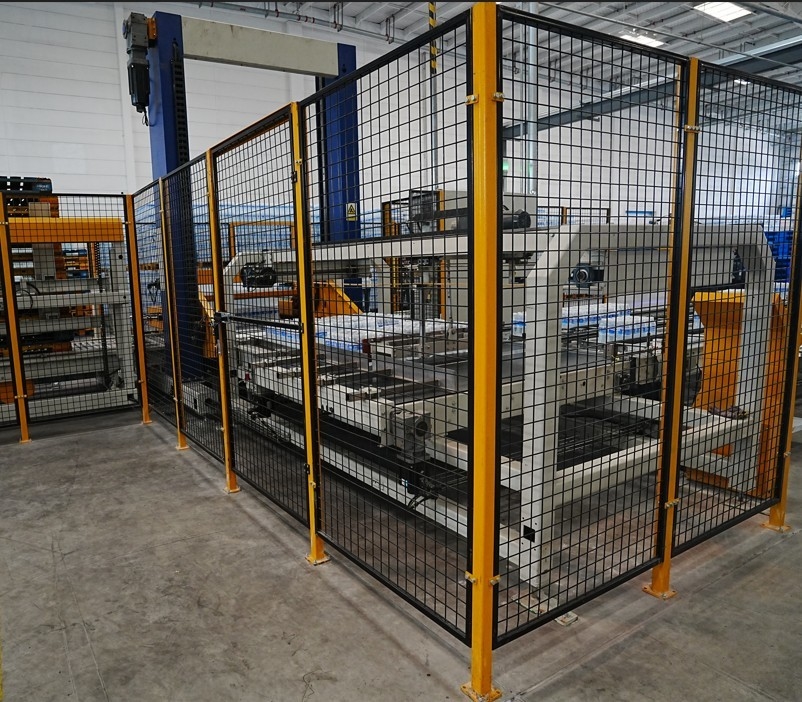 Customizable Gantry Palletizer For 42,000 BPH Bottled Water Production Line High Efficiency