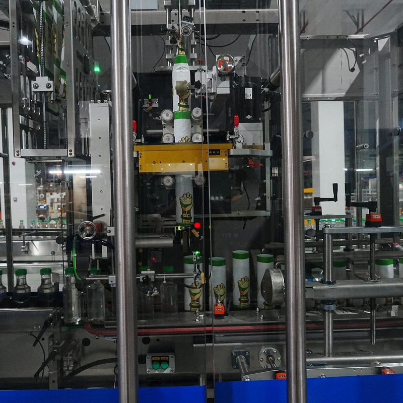 The Fully Automatic Can Sleeve Labeling Machine Was Tested In Workshop And Exported To Indonesia