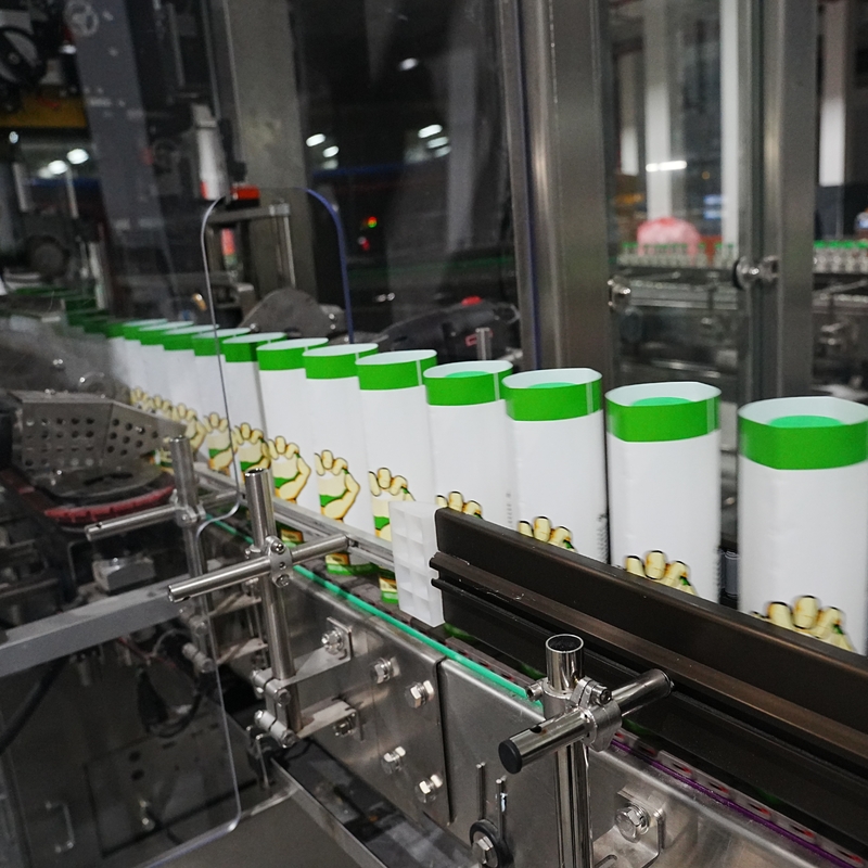 The Fully Automatic Can Sleeve Labeling Machine Was Tested In Workshop And Exported To Indonesia