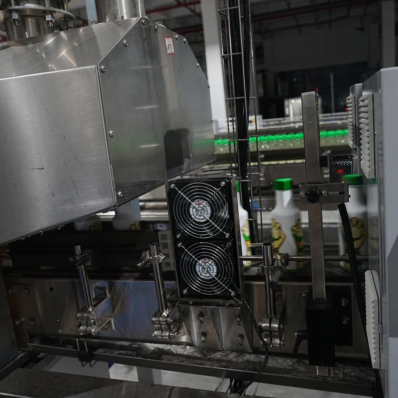 The Fully Automatic Can Sleeve Labeling Machine Was Tested In Workshop And Exported To Indonesia