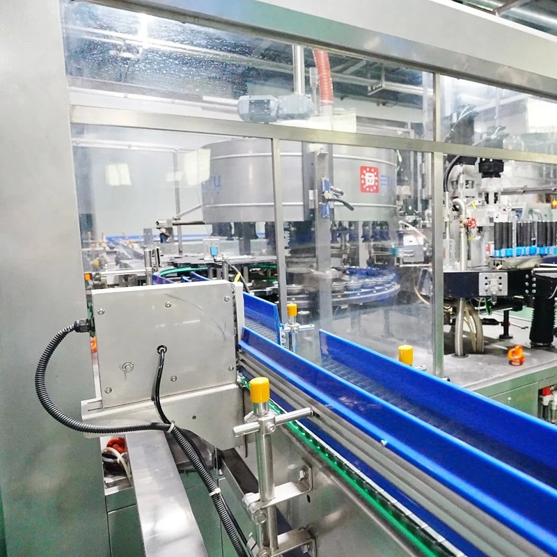 52,000bph Full Automatic PET Bottling Line for Soda Water with 6000-72000bph Capacity and 100-2000ml Container Volume