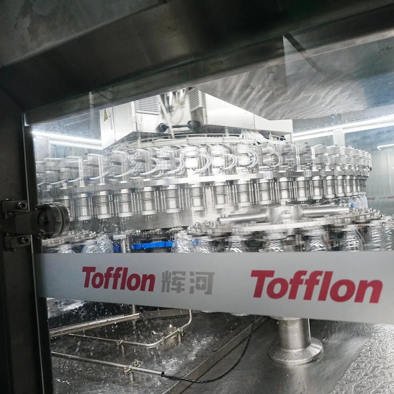 14,000 Bph Non-Carbonated Negative Pressure Filling Bottled Water Production Line for Beverage Packaging