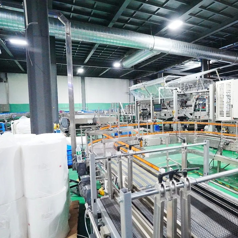 45,000bph Salty Soda Production Line with Film Packing for 338ml, 542ml, 1.35L, 4*6 Bottles