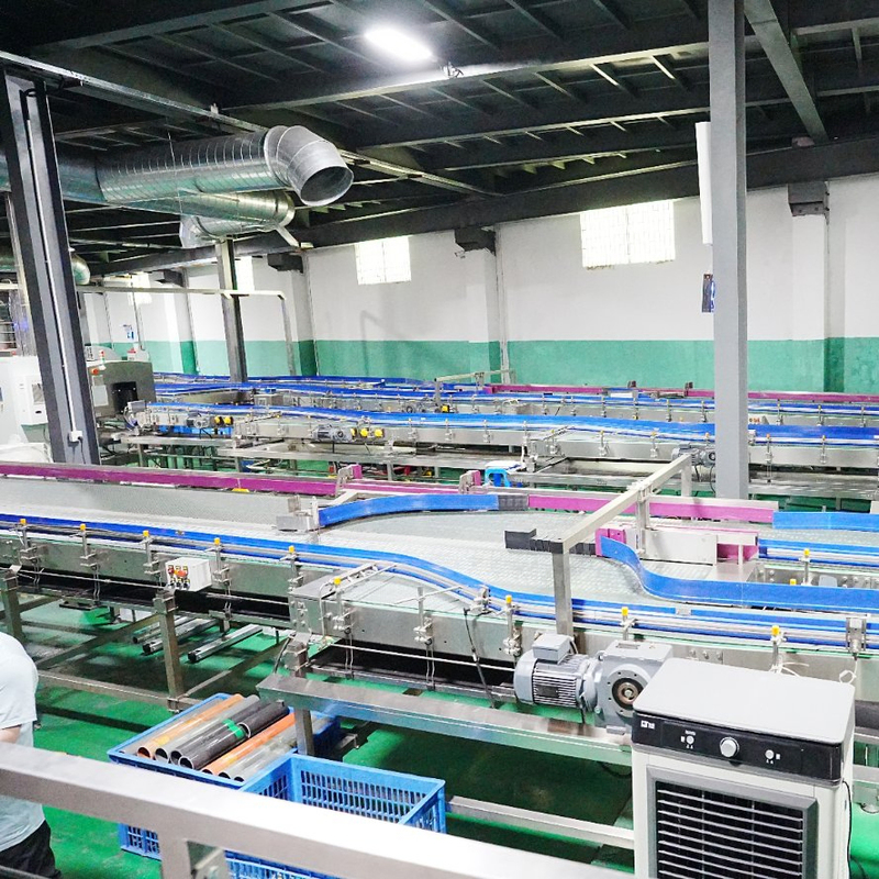 45,000bph Salty Soda Production Line with Film Packing for 338ml, 542ml, 1.35L, 4*6 Bottles