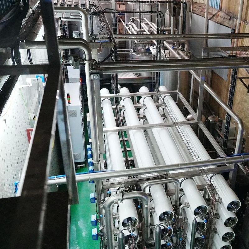 45,000bph Salty Soda Production Line with Film Packing for 338ml, 542ml, 1.35L, 4*6 Bottles