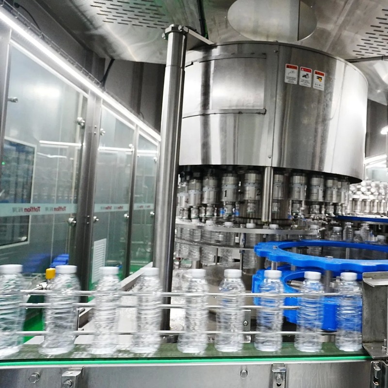 60000 BPH High Temperature Filling Bottled Water Production Line for 100-2000ml Soda Water