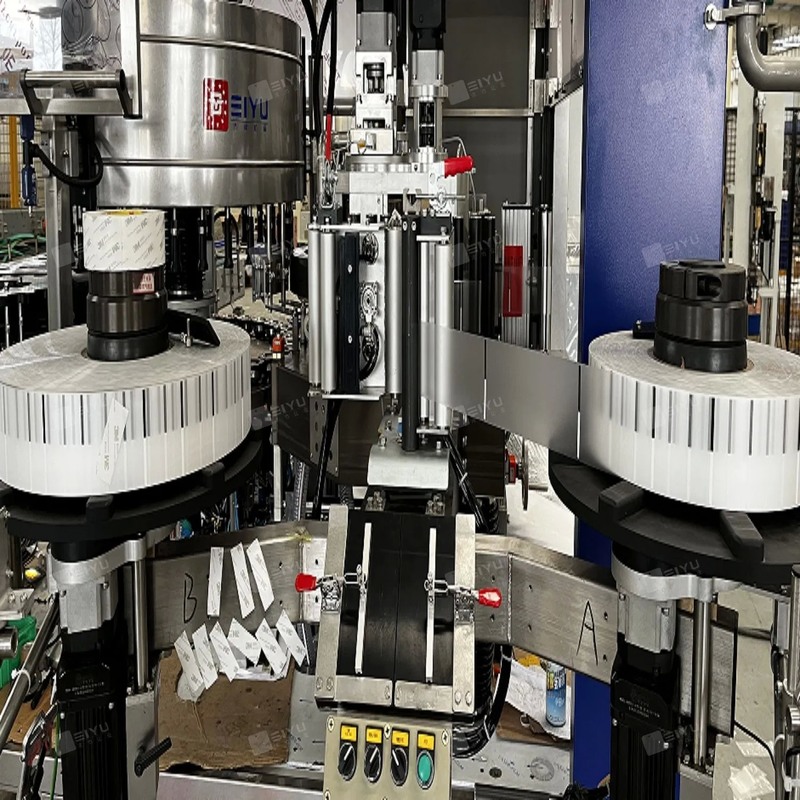 Fully Automatic Rotary Hot Melt Glue Labeling Machine with 3300*3600*2500 mm Dimension for D.50-104mm H 140-325mm Containers and 38kw Power