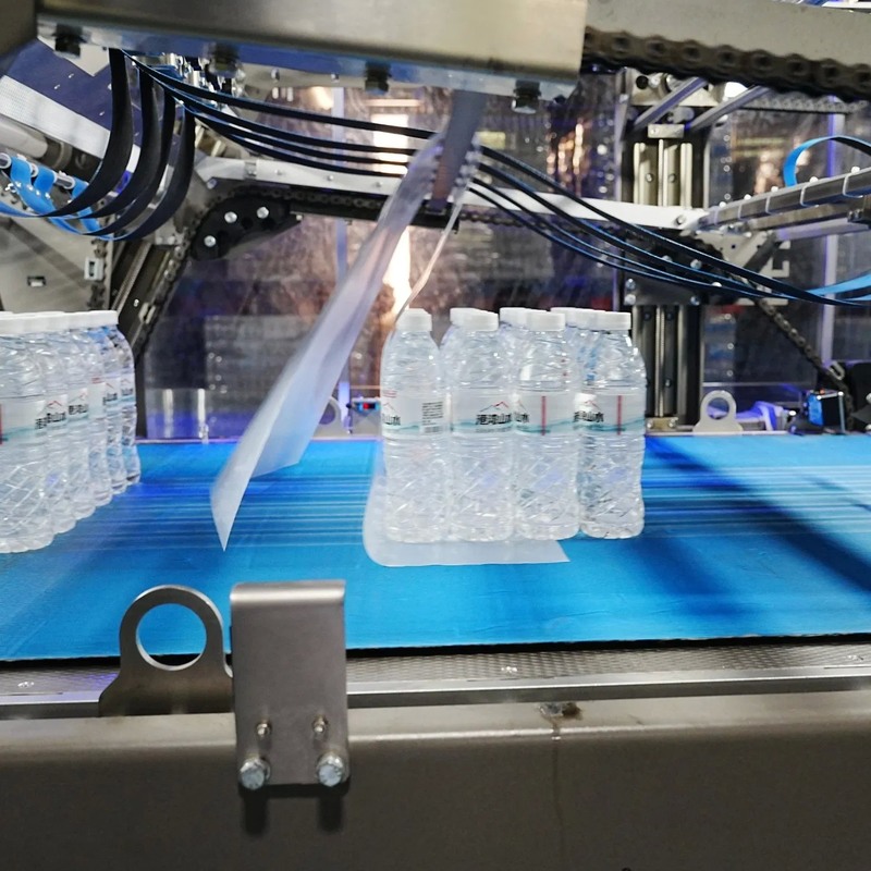 Automatic Shrink Wrapper with Less Than 40KW Consumption and 200ºC Heating Temperature for Efficient Packaging