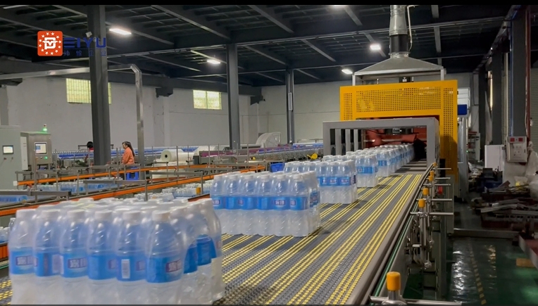 Automatyczna maszyna do owijania przepływowego z mocą główną maszyny 30 kW i mocą maszyny kurczącej 160 kW dla efektywnego pakowania