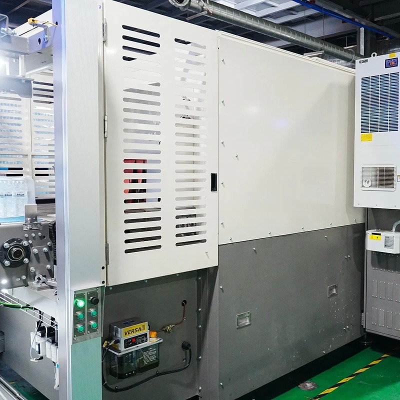 Automatic Shrink Wrapping Machine for 500ml Pet Bottle with Stainless Steel Heating and 380V 50Hz Power