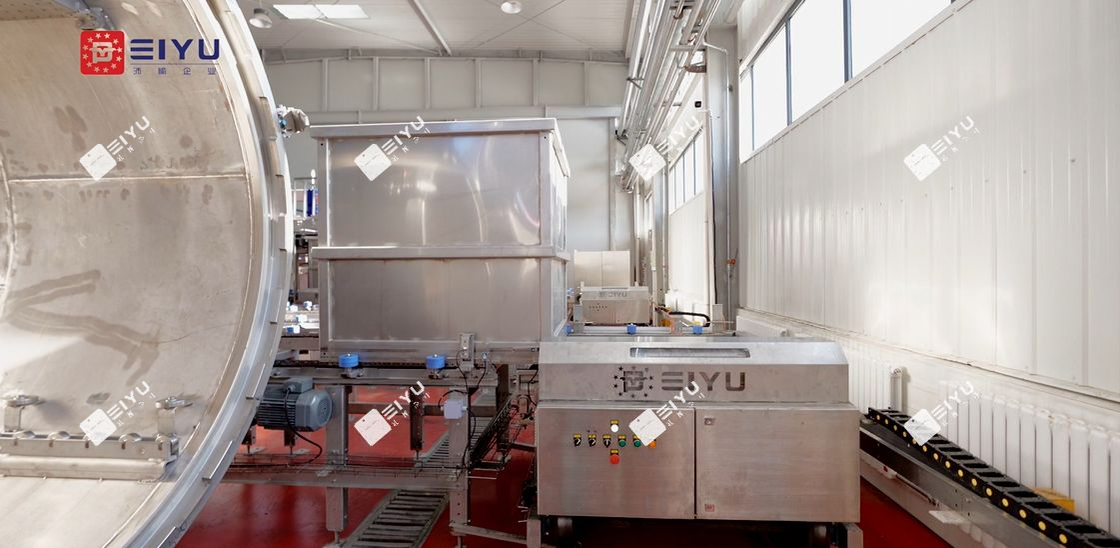 Automatic Pet Food Packaging Machine for Dog and Cat Application with Fresh or Frozen Raw Material and Chunked or Minced with Sauce