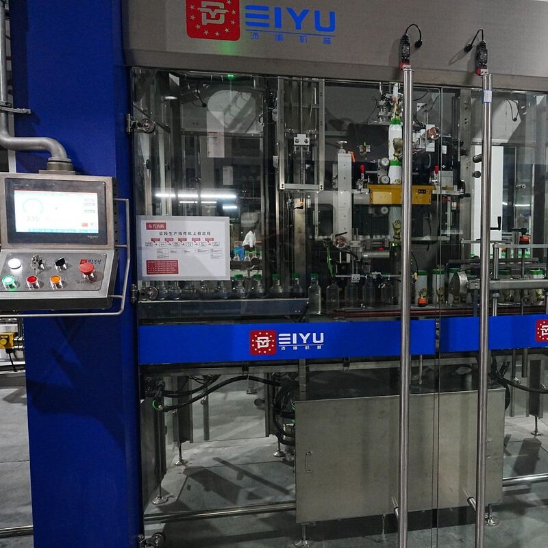 Linia produkcyjna do produkcji napoju z mleka orzechowego w pojedynczym pomieszczeniu 14000 bph Urządzenia do przetwarzania napojów z mleka migdałowego