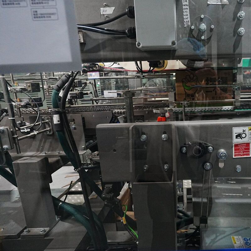 Fully Automatic Beverage Packaging Machine with Pneumatic Lifting Structure for 14000 Bph Production
