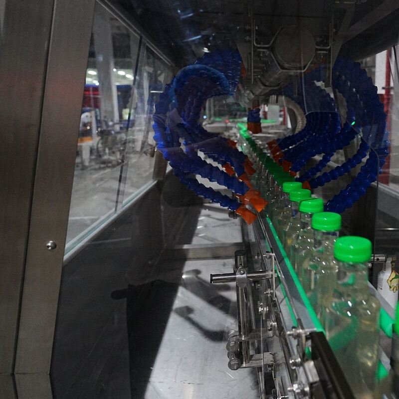 Fully Automatic Beverage Packaging Machine with Pneumatic Lifting Structure for 14000 Bph Production