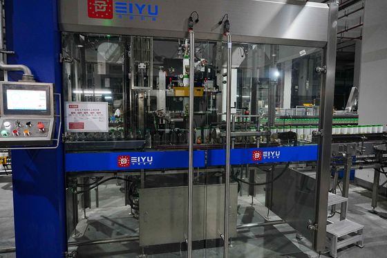 飲料アセプティックラインのための高速袖ラベル付け機械 18,000 BPH